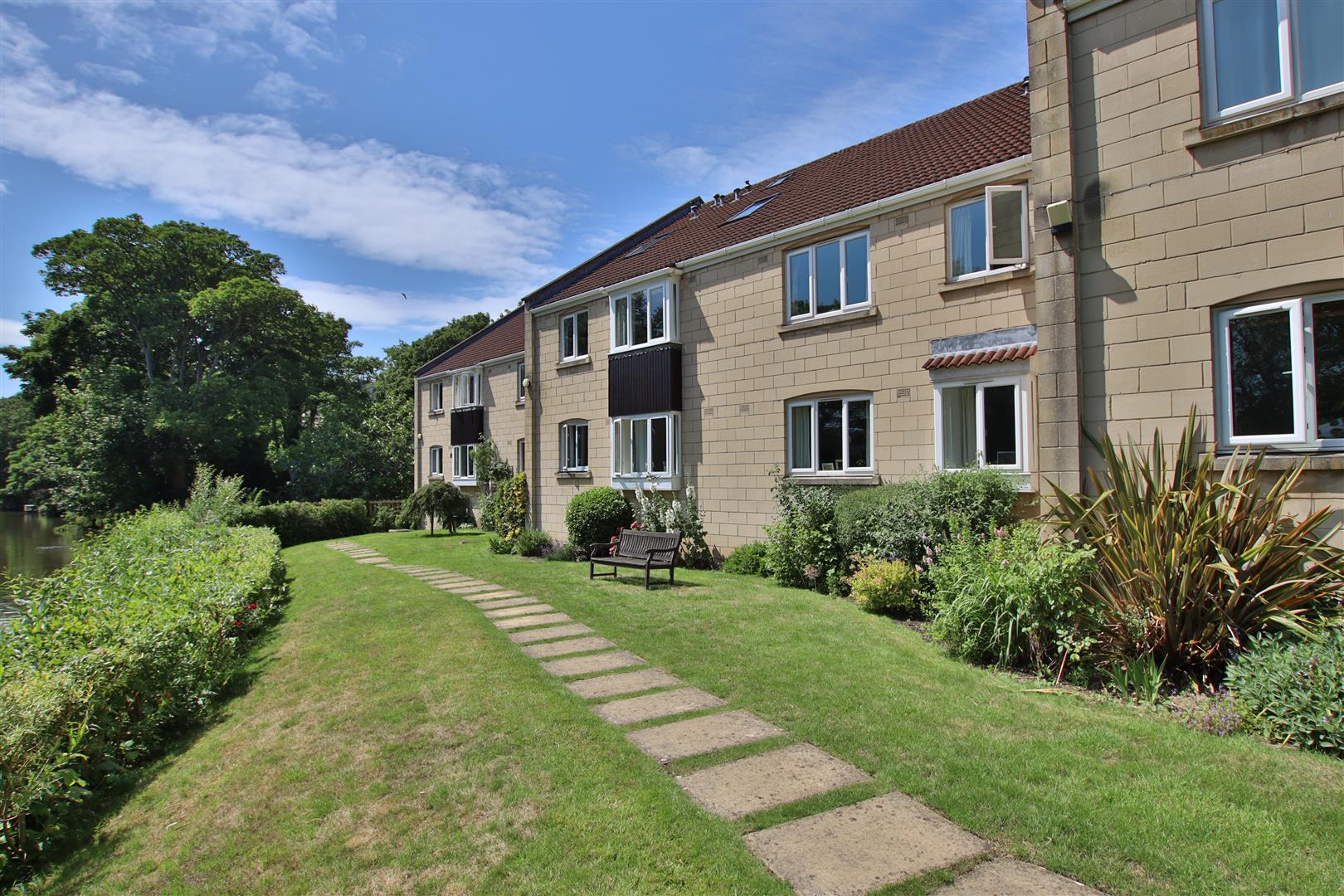 Bedford Court, Bath, BA1